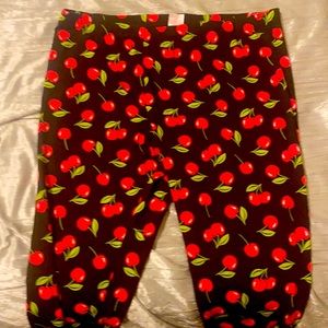 Cherries leggings